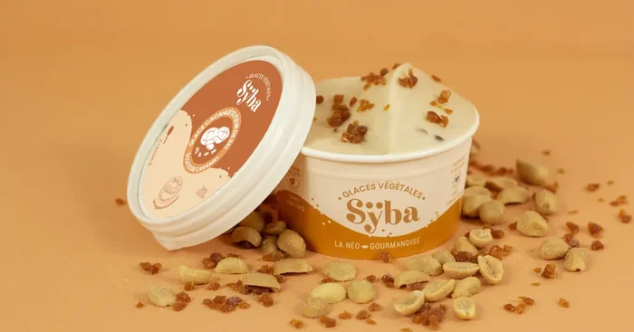 120ml – Glace cacahuète, Eclats de caramel