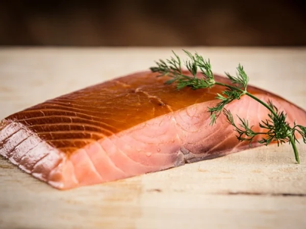 [BIO] Saumon fumé à froid (Pavé de 180 g, 2-3 p)