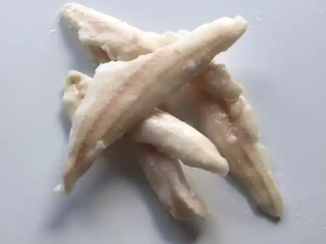 [surgelé] Filets De Merlan Sans Peau Et Sans Arêtes 60/110gr