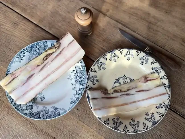 Ventrèche de porc noir de Bigorre 4 tranches – 130g