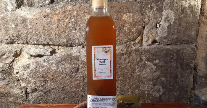 Vinaigre Tutti Epices – épicé et légèrement pimenté
